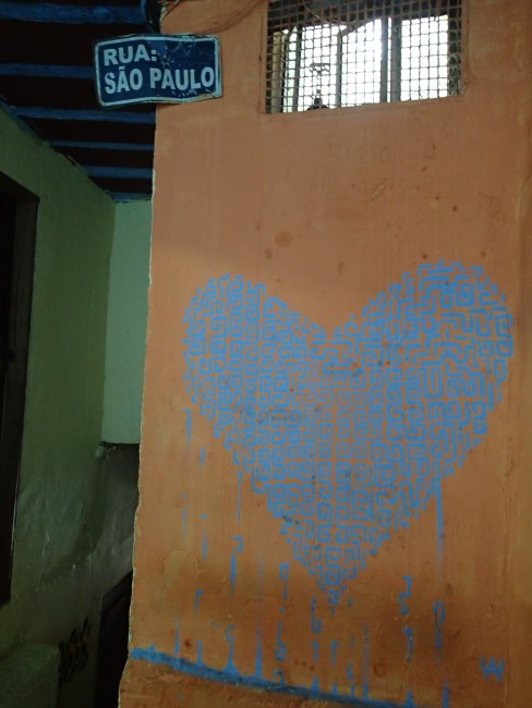 In some favelas, there are so many alleyways that they decided to give them street names. This "heart labyrinth" is beautiful. 