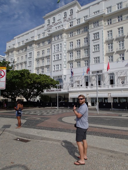 Wanna come check out a friggin PALACE?! Yeah, me too.